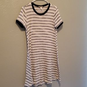 Striped flowy dress